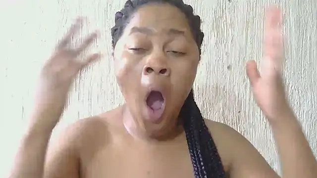 Snapshot of TemptingTits chatting on 02-28-26, 12:17 TemptingTits online show from 02-28-26, 12:17