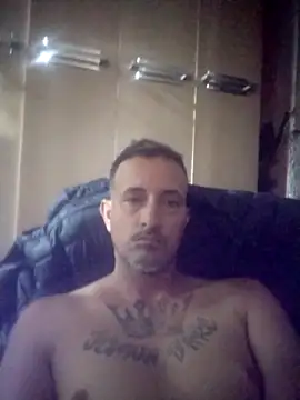 Snapshot of Arteiroelo chatting on 03-04-26, 01:39 Arteiroelo online show from 03-04-26, 01:39