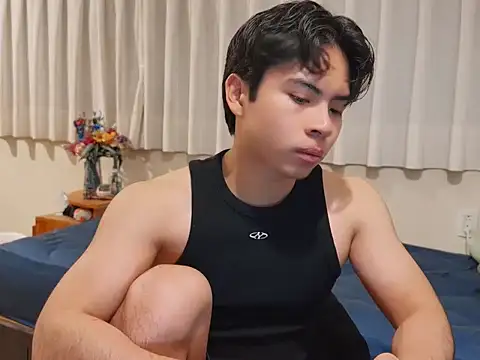 Snapshot of BentoBoxxx chatting on 03-03-26, 03:23 BentoBoxxx online show from 03-03-26, 03:23