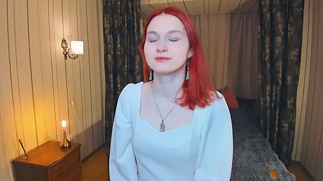 Snapshot of LinaMalech chatting on 02-22-26, 08:07 LinaMalech online show from 02-22-26, 08:07