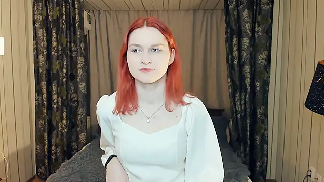 Snapshot of LinaMalech chatting on 02-26-26, 07:13 LinaMalech online show from 02-26-26, 07:13