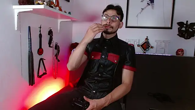 Thom sam  online show from 03-08-26, 02:15