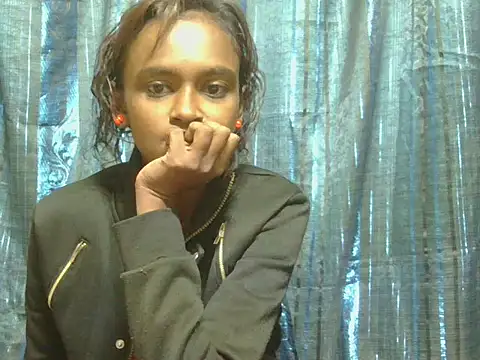 Snapshot of SassyXindian chatting on 02-16-26, 03:35 SassyXindian online show from 02-16-26, 03:35