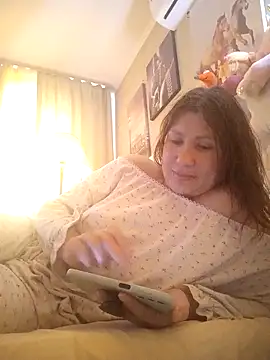 Snapshot of Nowher1_baby chatting on 02-16-26, 12:12 Nowher1 baby online show from 02-16-26, 12:12