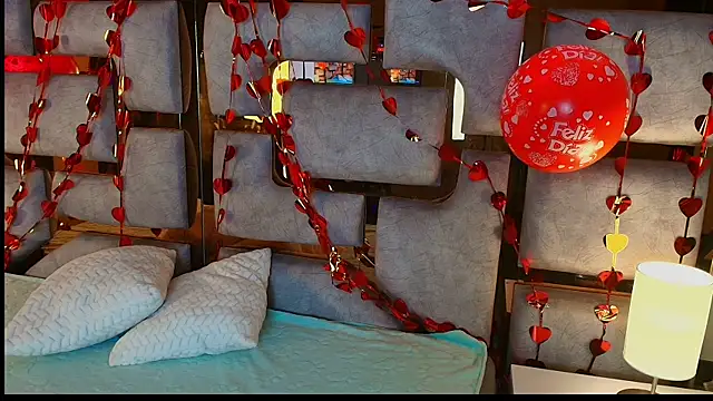 Anya Volker online show from 02-20-26, 12:16