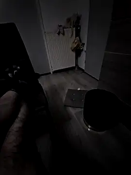 Snapshot of queenandkingpleasure chatting on 02-22-26, 02:13 queenandkingpleasure online show from 02-22-26, 02:13