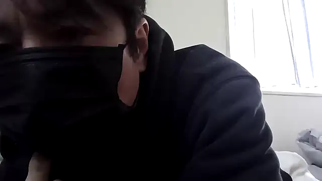 Snapshot of asyuuuuu chatting on 03-10-26, 12:26 asyuuuuu online show from 03-10-26, 12:26