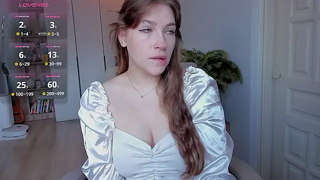 Snapshot of HennessyA chatting on 02-28-26, 09:21 HennessyA online show from 02-28-26, 09:21