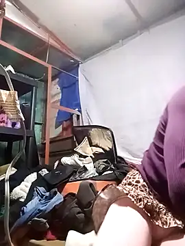 LACALIENTEDECHALCO online show from 02-25-26, 10:47