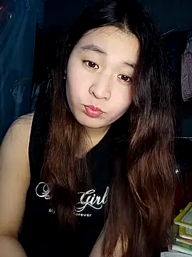 Snapshot of -Datini- chatting on 02-25-26, 12:37 -Datini- online show from 02-25-26, 12:37