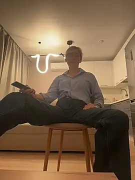 Snapshot of CarmenBlues_ chatting on 02-17-26, 04:13 CarmenBlues online show from 02-17-26, 04:13