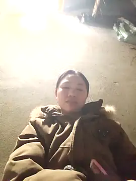 Snapshot of Pretty_girl_2 chatting on 02-14-26, 03:20 Pretty girl 2 online show from 02-14-26, 03:20