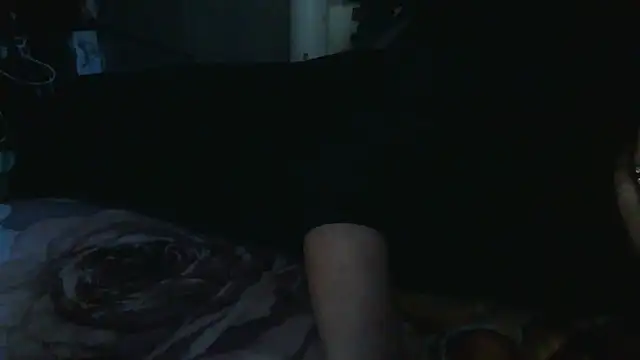 Snapshot of luanahot1 chatting on 03-13-26, 11:06 luanahot1 online show from 03-13-26, 11:06