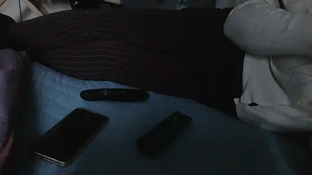 Snapshot of luanahot1 chatting on 04-14-26, 12:00 luanahot1 online show from 04-14-26, 12:00