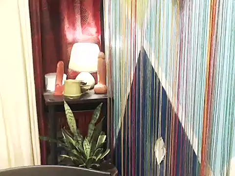 Snapshot of seductivediva chatting on 11-21-25, 11:20 seductivediva online show from 11-21-25, 11:20