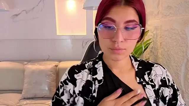 Snapshot of emily__tp chatting on 02-24-26, 12:47 emily tp online show from 02-24-26, 12:47