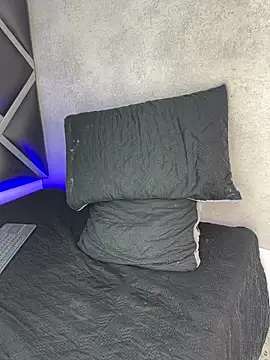 Snapshot of Lucian-greyy chatting on 02-20-26, 03:14 Lucian-greyy online show from 02-20-26, 03:14