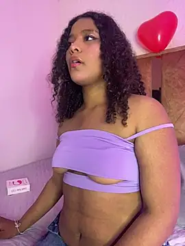 Snapshot of canelaa_sweet5 chatting on 02-24-26, 01:36 canelaa sweet5 online show from 02-24-26, 01:36