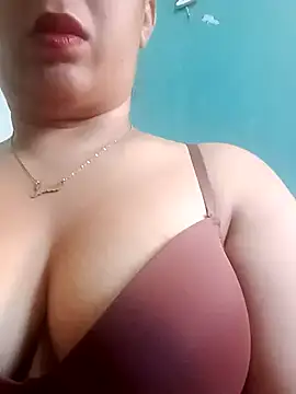 Snapshot of jexsicaa chatting on 02-14-26, 03:20 jexsicaa online show from 02-14-26, 03:20