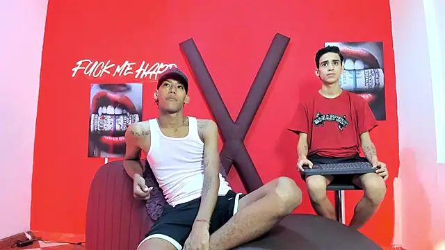 Snapshot of GREEN_BOYS chatting on 02-20-26, 07:32 GREEN BOYS online show from 02-20-26, 07:32