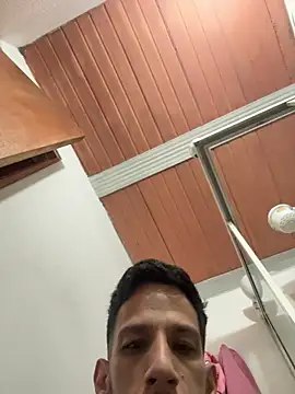 Snapshot of Karim_mansur chatting on 03-13-26, 10:22 Karim mansur online show from 03-13-26, 10:22