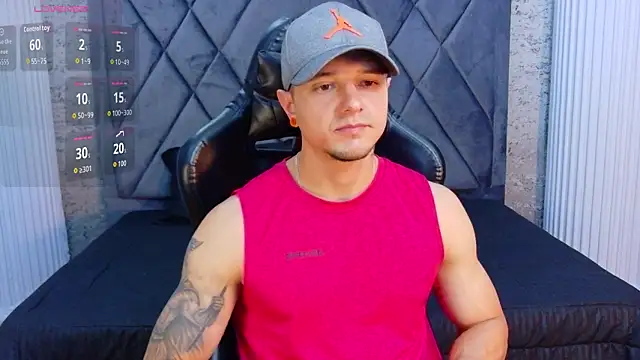 Snapshot of TYSONRICH1 chatting on 03-01-26, 07:16 TYSONRICH1 online show from 03-01-26, 07:16