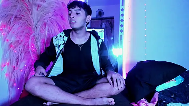 Snapshot of Ian_Hunter chatting on 02-27-26, 01:33 Ian Hunter online show from 02-27-26, 01:33