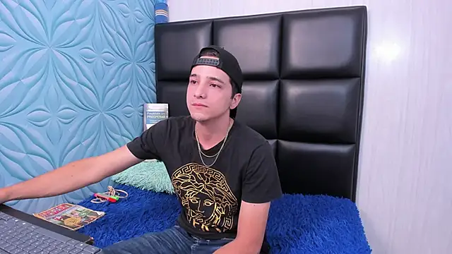 Snapshot of bad_boy_cum_ chatting on 02-20-26, 03:25 bad boy cum online show from 02-20-26, 03:25