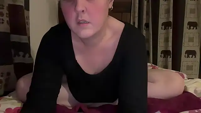 Ewelinababy online show from 02-25-26, 09:57