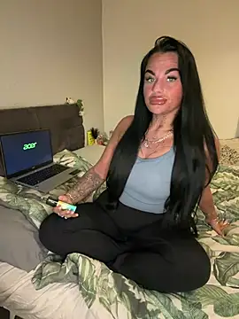 Snapshot of Darkfantisyx chatting on 02-24-26, 06:06 Darkfantisyx online show from 02-24-26, 06:06