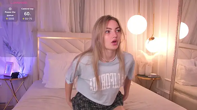 Snapshot of Sona_Lavberi chatting on 02-21-26, 09:10 Sona Lavberi online show from 02-21-26, 09:10