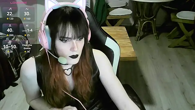 Snapshot of Samanteased chatting on 02-22-26, 05:44 Samanteased online show from 02-22-26, 05:44