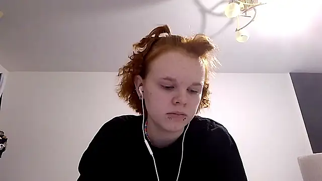 CurlaPettyBom online show from 02-26-26, 08:46