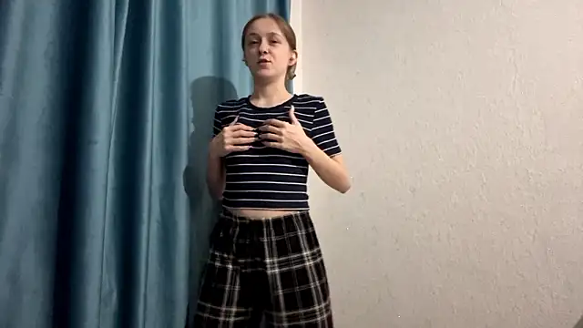 Snapshot of StaticBliss chatting on 02-28-26, 01:17 StaticBliss online show from 02-28-26, 01:17