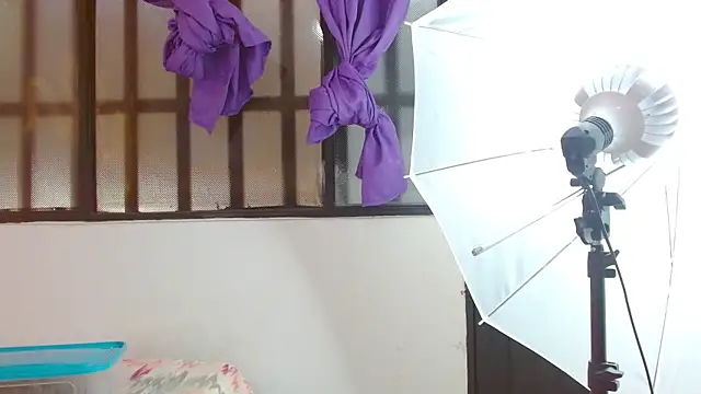 Snapshot of Miss_Ariel chatting on 02-22-26, 08:18 Miss Ariel online show from 02-22-26, 08:18