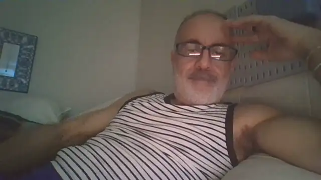 Nightstikk8 online show from 02-17-26, 04:53