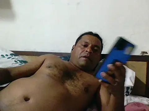 Snapshot of DesexedCooler chatting on 03-21-26, 01:54 DesexedCooler online show from 03-21-26, 01:54