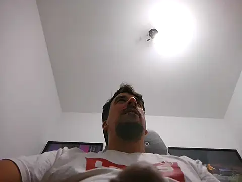 Snapshot of Loadedboyhot chatting on 03-06-26, 04:09 Loadedboyhot online show from 03-06-26, 04:09