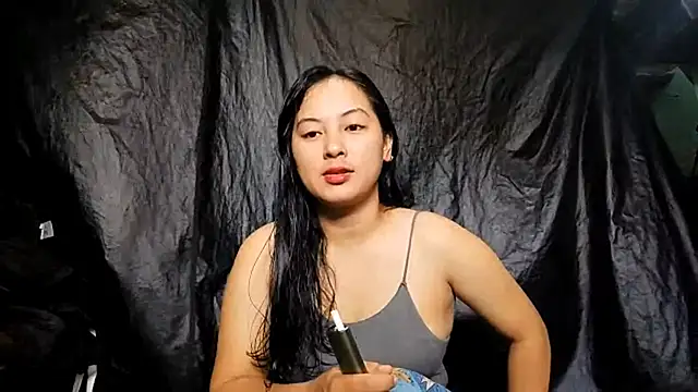 Snapshot of Mitchy272727 chatting on 02-18-26, 03:13 Mitchy272727 online show from 02-18-26, 03:13