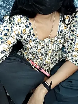 Cutie babes01 online show from 02-25-26, 05:44