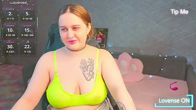 Snapshot of Polly_Tingle chatting on 02-25-26, 06:01 Polly Tingle online show from 02-25-26, 06:01