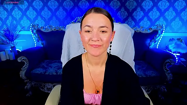 Snapshot of GracefulMichelle chatting on 02-18-26, 02:24 GracefulMichelle online show from 02-18-26, 02:24