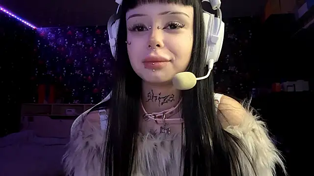 Luna Sohotti online show from 02-17-26, 03:08