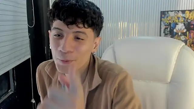 Snapshot of Angel_St1 chatting on 04-10-26, 04:44 Angel St1 online show from 04-10-26, 04:44