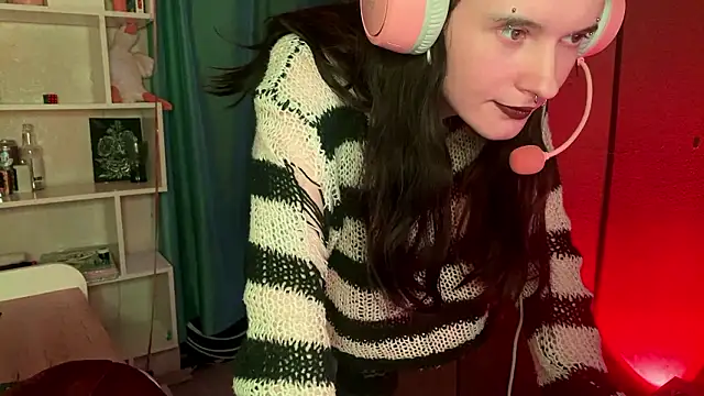 Snapshot of MabelDefina chatting on 03-07-26, 01:08 MabelDefina online show from 03-07-26, 01:08