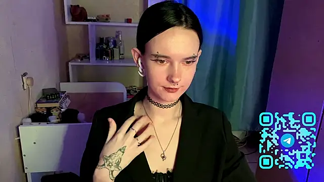 Snapshot of MabelDefina chatting on 04-09-26, 11:04 MabelDefina online show from 04-09-26, 11:04