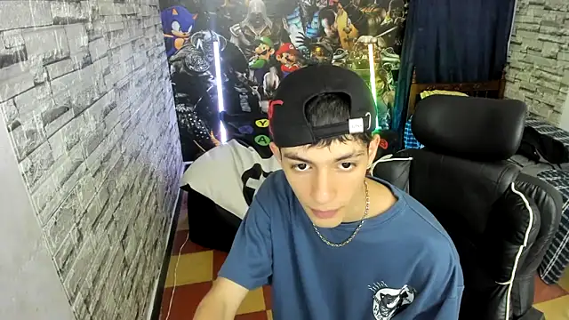 wex 077 online show from 02-26-26, 01:26