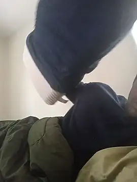 Snapshot of Gym4u2 chatting on 02-18-26, 07:10 Gym4u2 online show from 02-18-26, 07:10