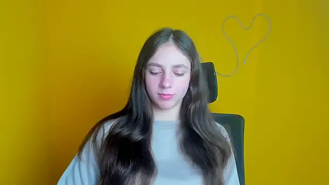 KissMeJulia online show from 03-12-26, 12:44