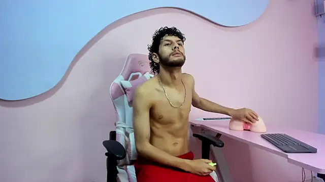 LuckySammer online show from 02-23-26, 12:02